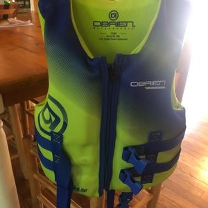 O’Brien child’s life vest